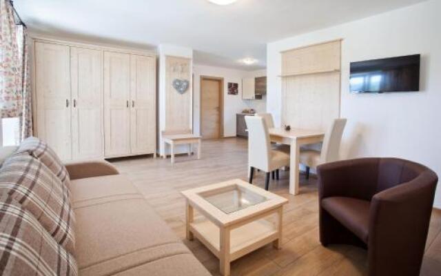 Apartment House Alp