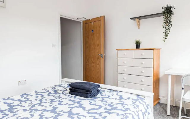 Central Southsea Guest House