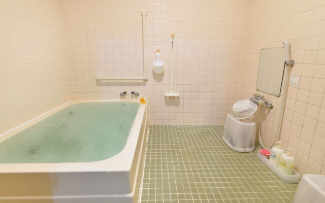 Business Hotel BL Kuwana