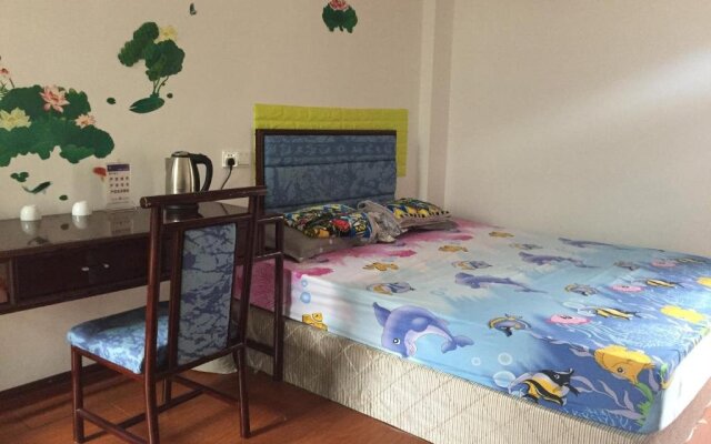 Wuyishan Gufeng Luke Youth Hostel