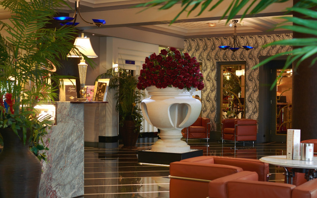 The Earl of Doncaster Hotel