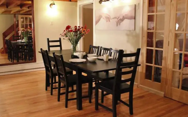 Smith Regency Three/Four-Bedroom Condominium