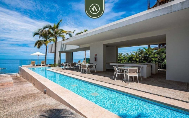Luxury Studio With Oceanview - Beach - Pool - GYM