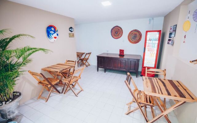 Reef Hostel & Pousada