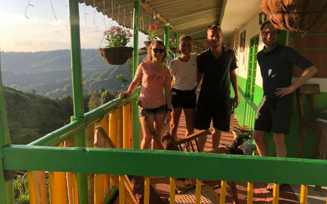 Hostal Girasoles