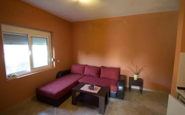 Sunrise house apartments