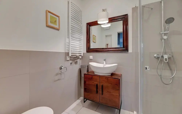 Solo by Grand Apartments
