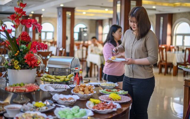 Lychee Hotel