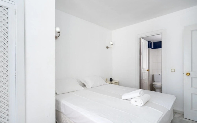 Stunning apartment in Puerto Marina