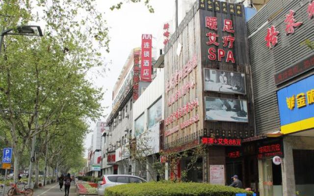Yifeng Hotel