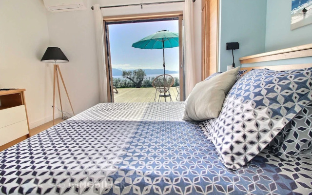 Villa Riposu Jacuzzi Pool Beach Access on Foot