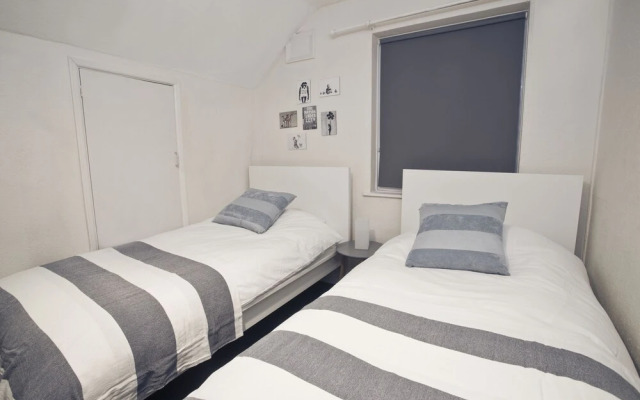 Short Stay Bristol - Druids Hill House