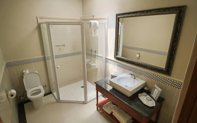 The Victorian 1906 Hotel