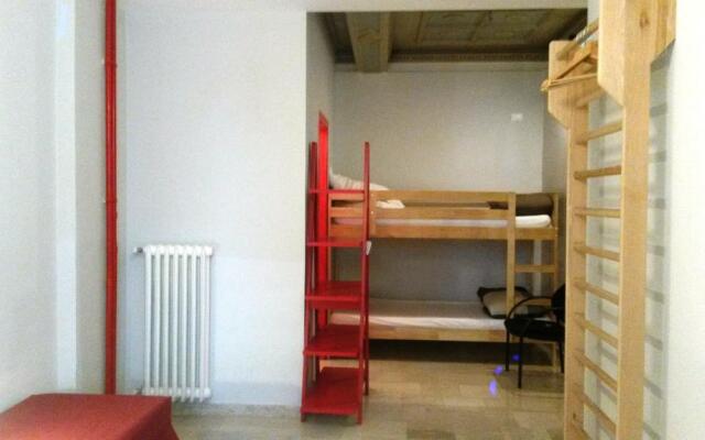 Roma Art Rooms