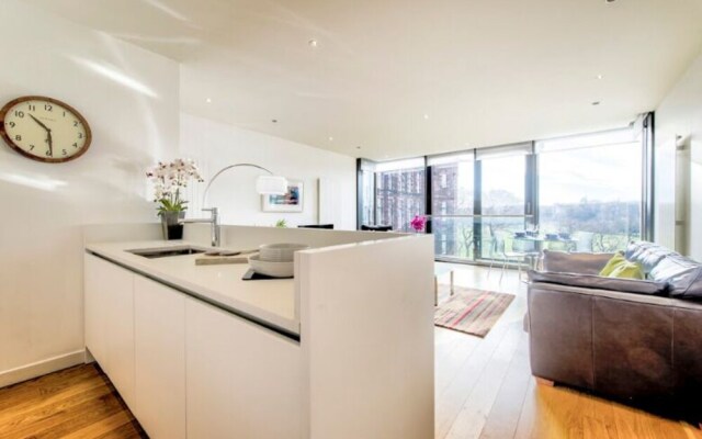 Luxury Quartermile Apart