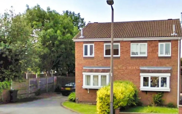 Doncaster -very Quiet-private Parking-dog Friendly