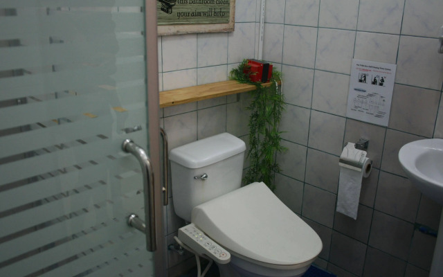 Dee GuestHouse