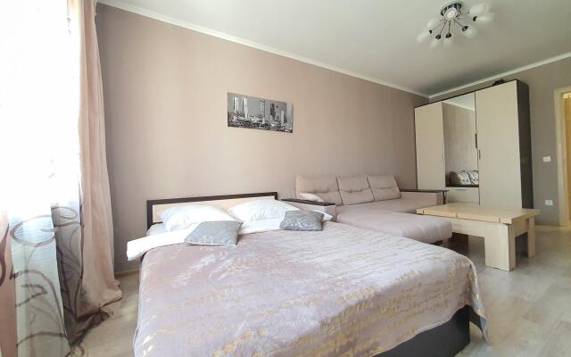 Live comfortably on Montclair Street 10 building 1