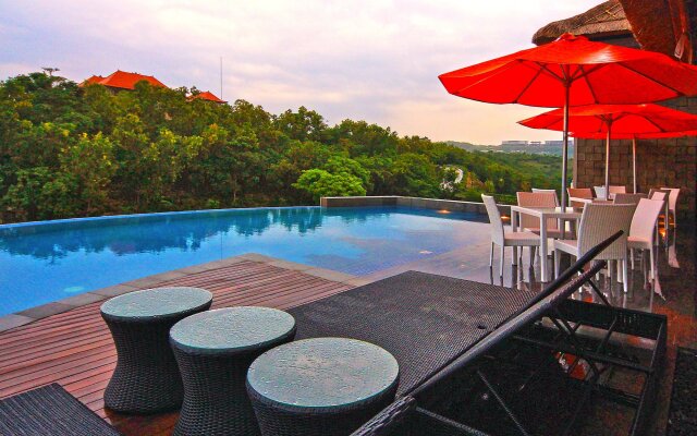 The Sterling Villas