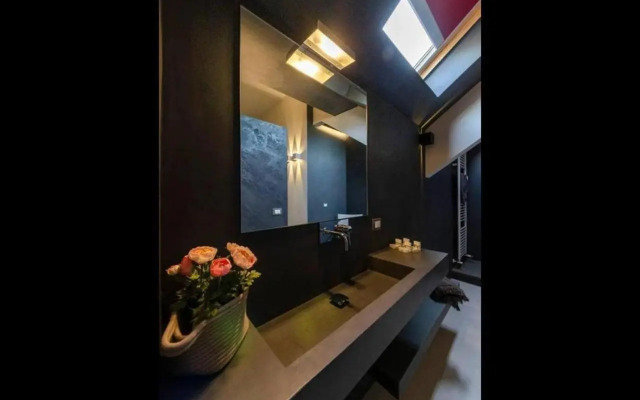 Flat 4 Bedrooms 2 Bathrooms - Genoa