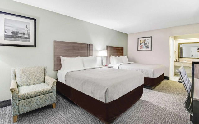 Quality Inn White House