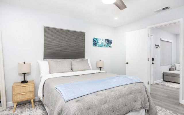Sunny Urban Escape 3 Bedroom Home