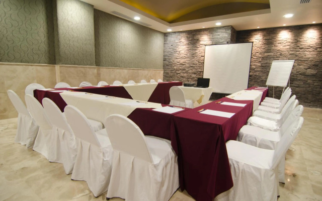 Hotel Hostal de Cortes