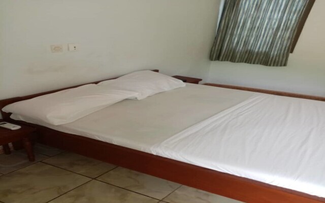 Hotel Poufiret