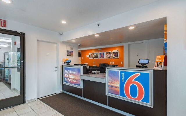 Motel 6 Ft. Pierce, FL, Fort Pierce