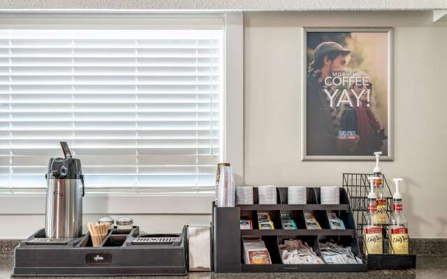 Motel 6 Fort Nelson, BC