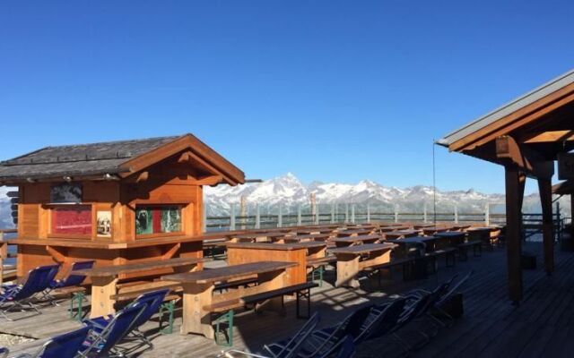 Rifugio Stoppani al Grost