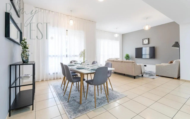 Sadaf 4 3BR+Maid's Room