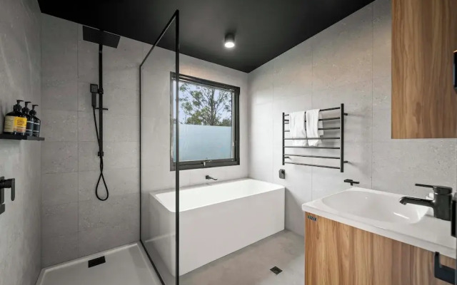 The Outlook on Mount Louis – 2 Bedroom