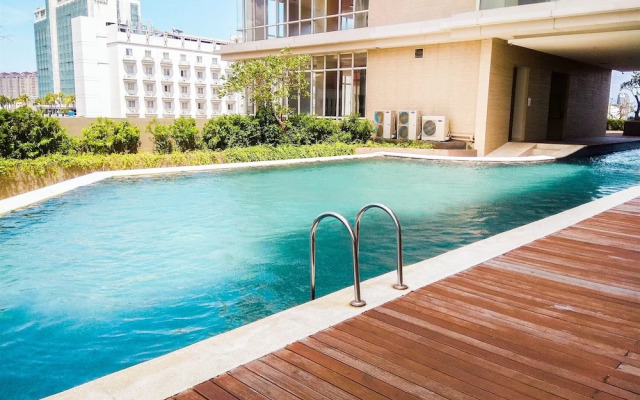 Strategic 2BR Elpis Apartment near Mangga Dua and Ancol