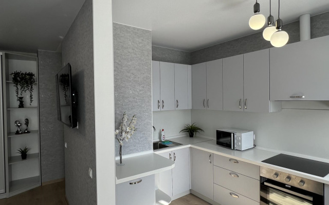 Пять звезд Кассиопеи на улице Мечникова 37