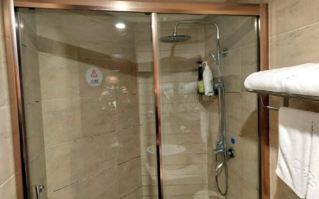 Zhenghua Hotel – Bathroom – Zunyi