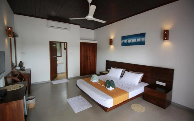 Hideaway Lodge