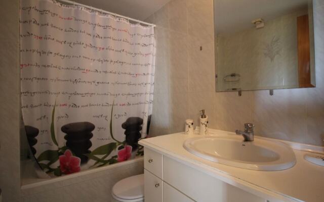 Pleasant Apartment in Empuriabrava With Balcony