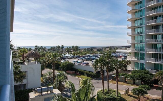 Crc0301 2 Bedroom Condo