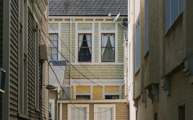 Sonder — Jung Residences