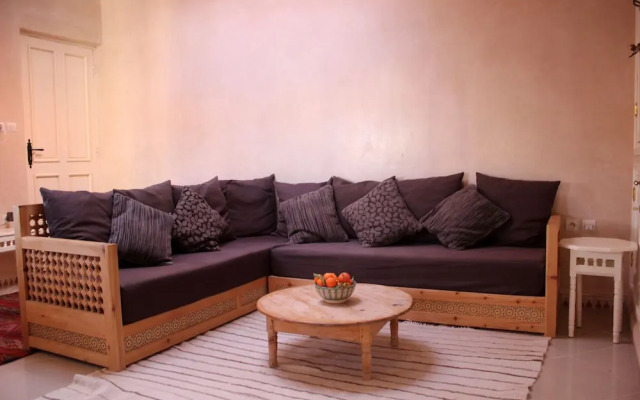 Tifawin Apartment
