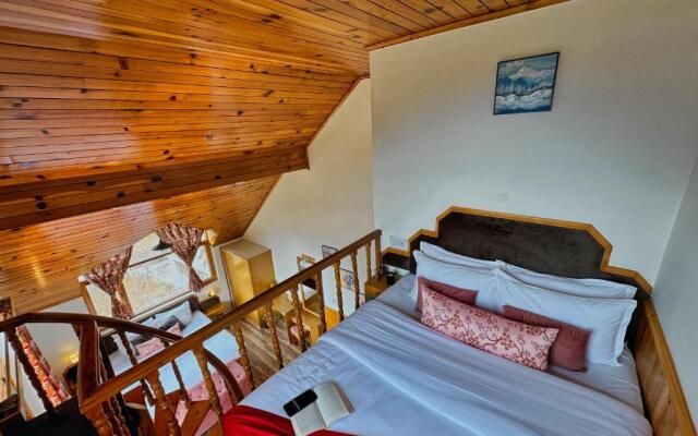 Dil Bole Pahad - The Wooden Chalet, Prini, Manali