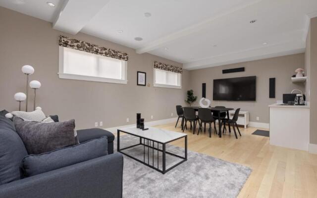 Stunning 3 Bedroom Secondary Suite N Van