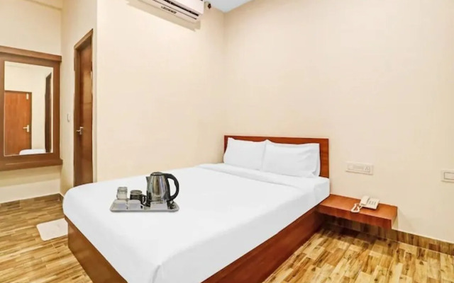 iROOMZ Sri Udupi Park Suites PMC