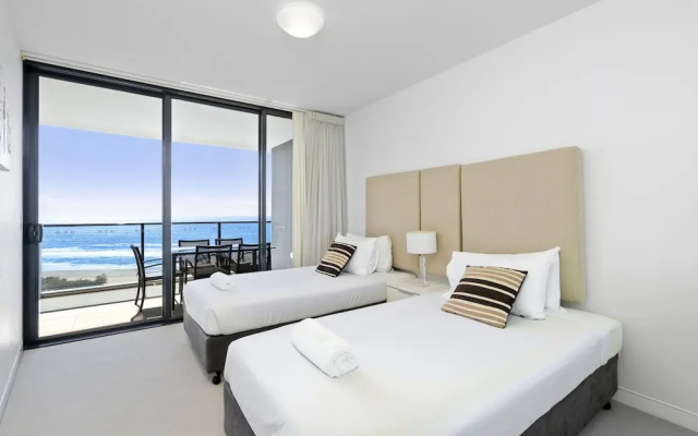 Oracle Broadbeach Apartments