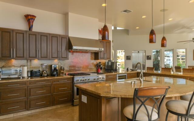 Spacious 5 BR W/amazing Ocean View at Villa del Mar