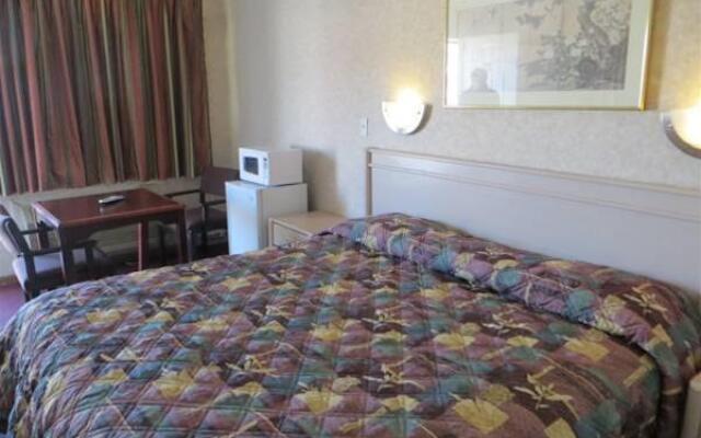 Glo Motel
