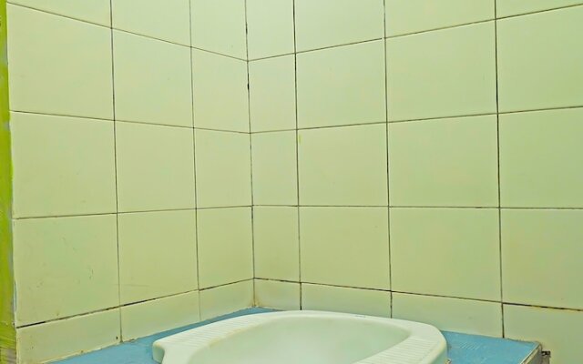 OYO Life 92694 Kost Nino