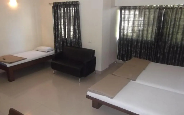 Hotel Rajshree Lodging