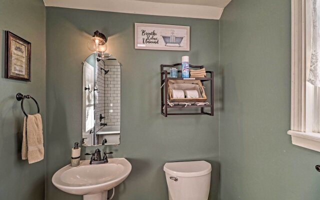 'riverside Hide-a-way' w/ Patio, Bbq, Fishing Pier